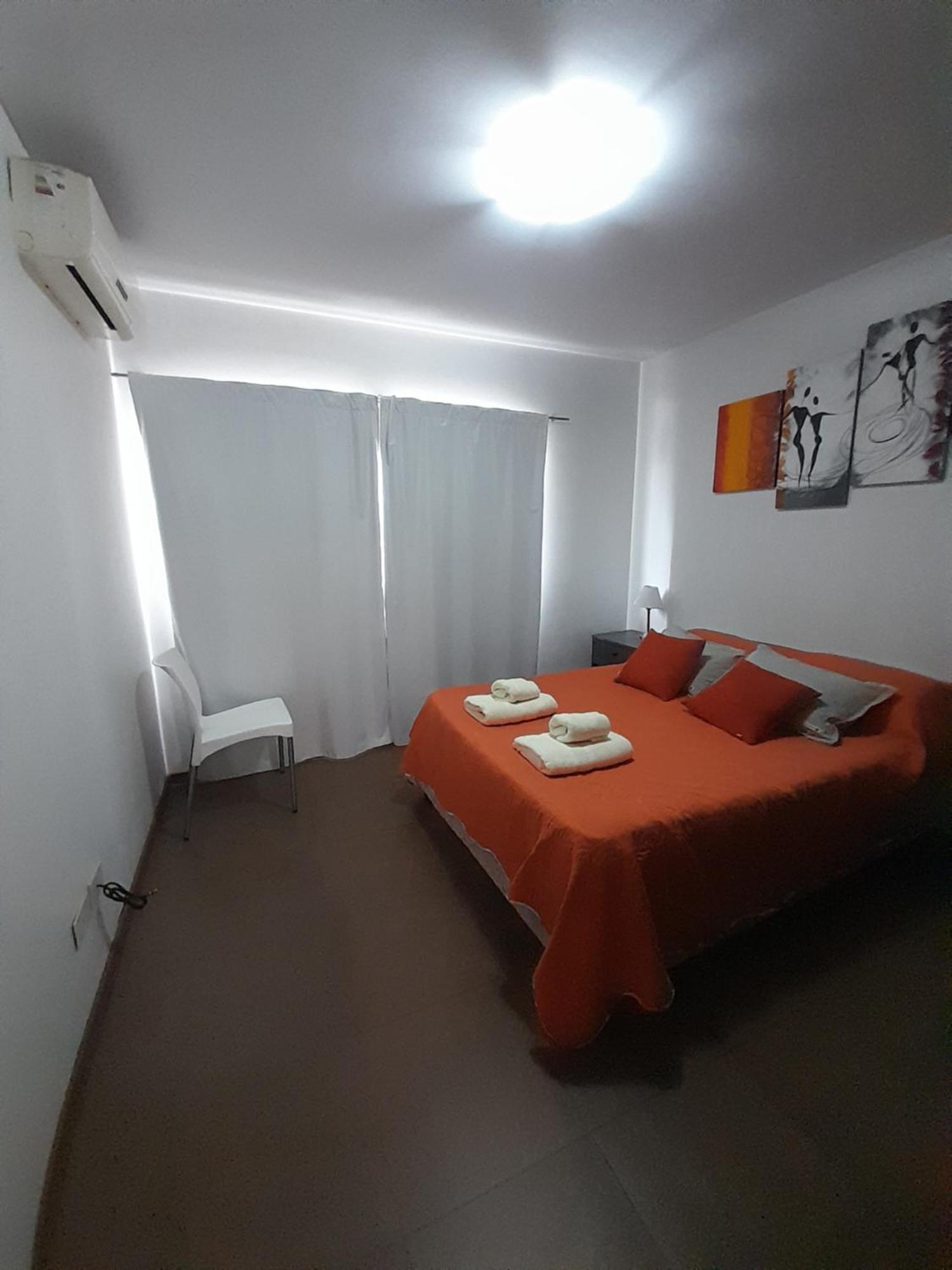 Departamento Centrico Plaza Alvarado Con Cochera Salta Eksteriør bilde
